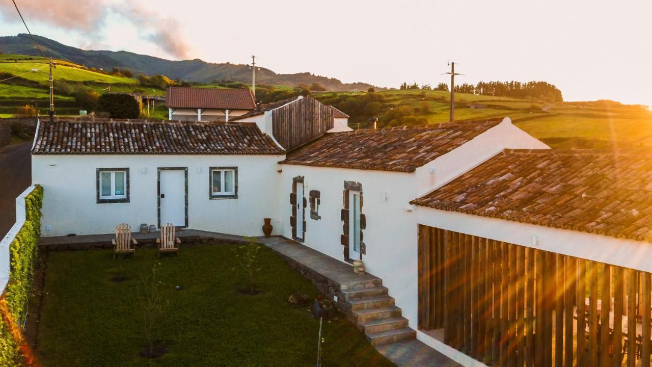 Casas Da Chamine Eco Country Lodge Нордешти Экстерьер фото