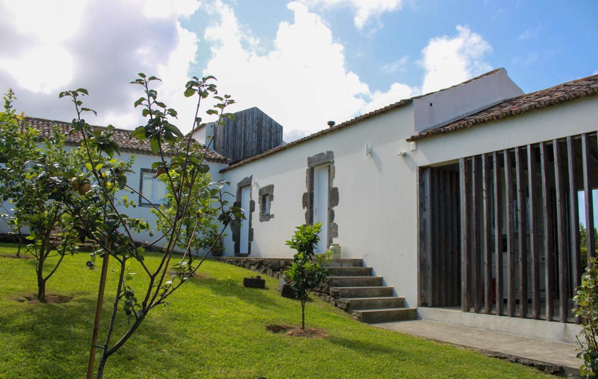 Casas Da Chamine Eco Country Lodge Нордешти Экстерьер фото